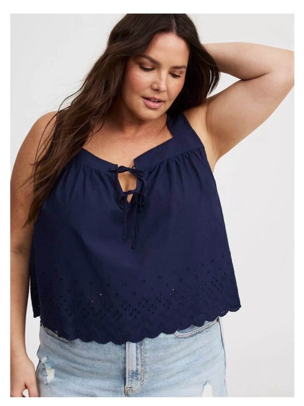 Torrid SZ 0 Navy Eyelet Tie-Front Tank Top EUC